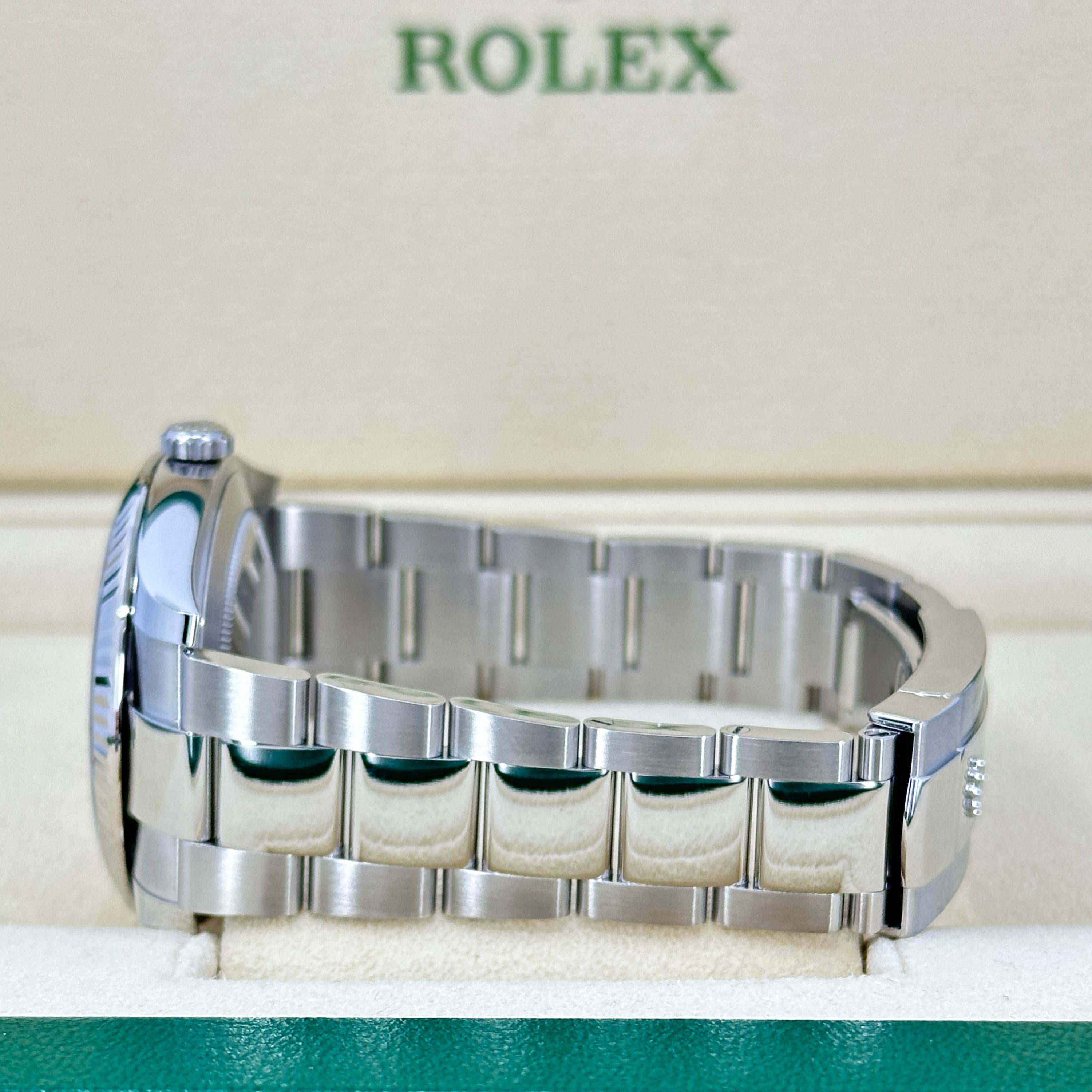 Ungetragene Rolex Datejust 41 Weiß Oyster Reference# 126334, Komplettset, 2025 im Angebot 9