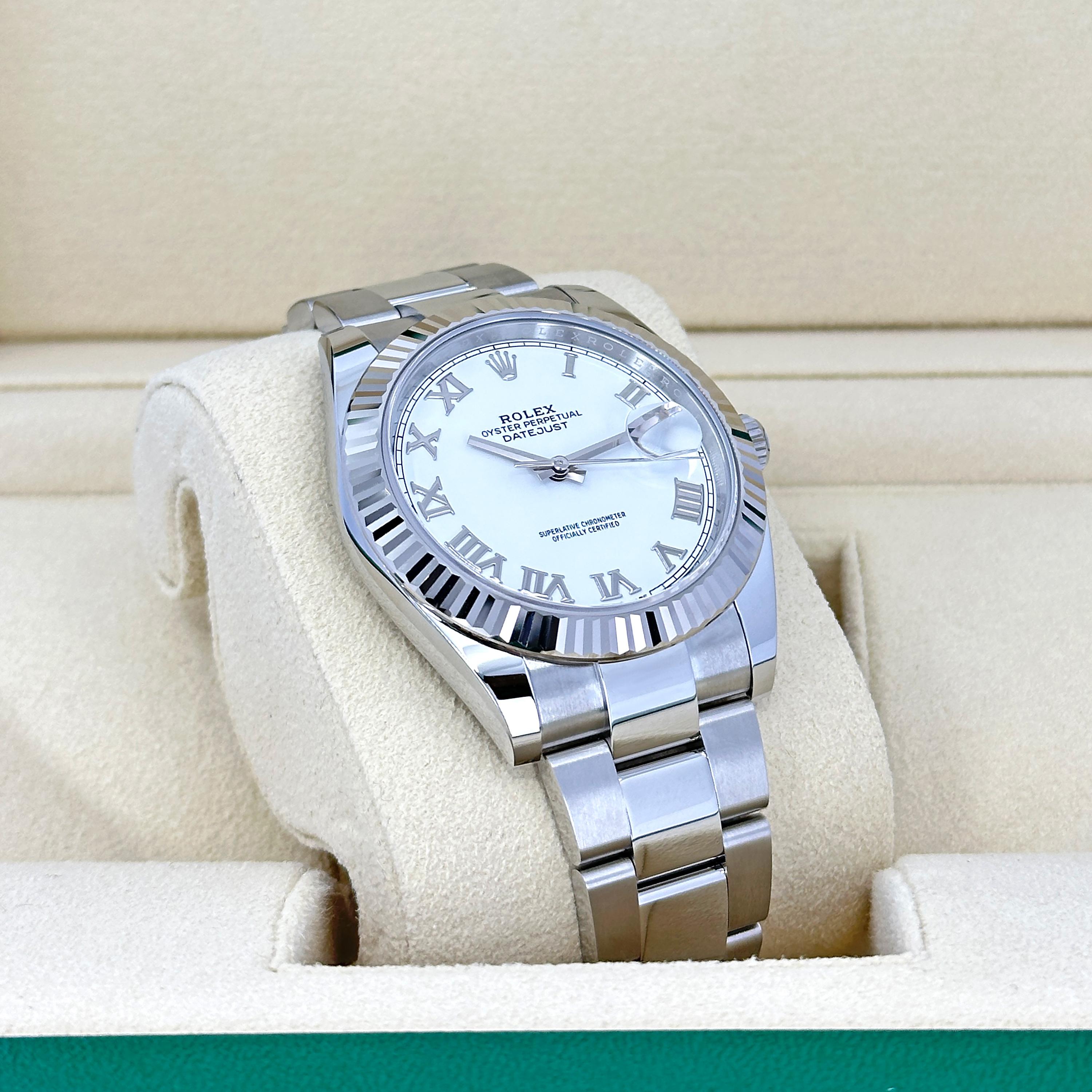 Ungetragene Rolex Datejust 41 Weiß Oyster Reference# 126334, Komplettset, 2025 im Angebot 4