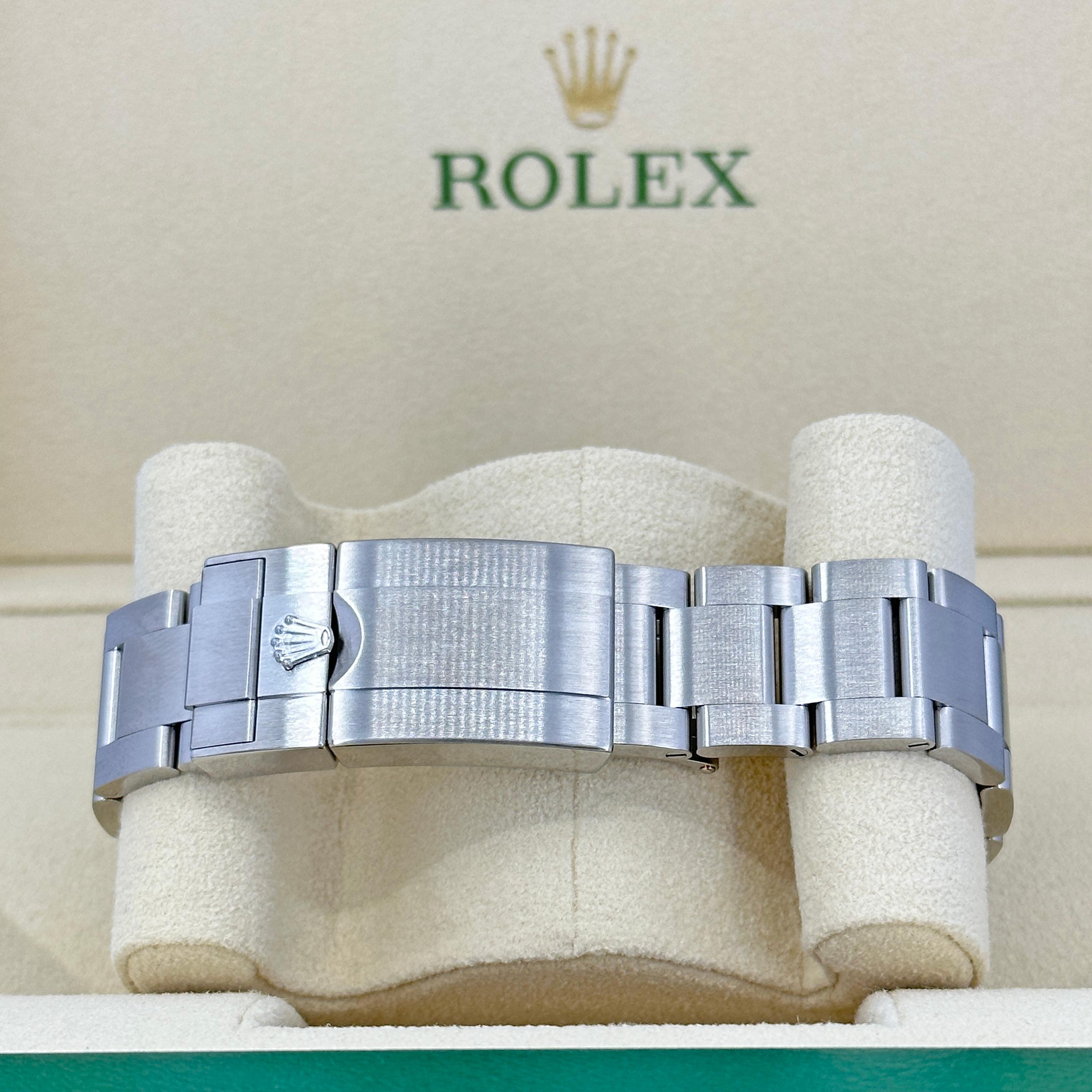 Ungetragene Rolex Explorer II Reference# 226570, Komplettset, 2025 im Angebot 6