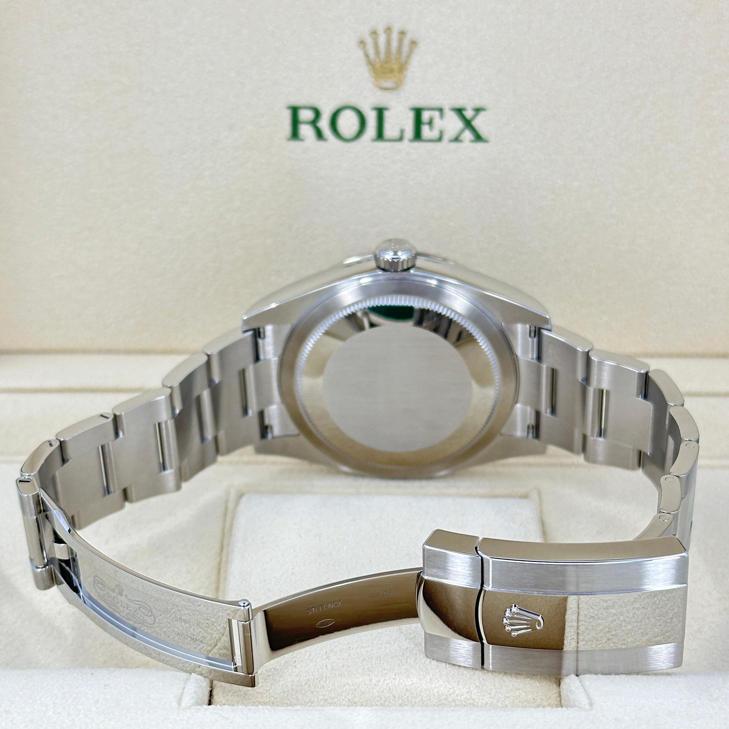 Rolex Sky-Dweller non indossato Numero di riferimento 336934, Set completo, 2025 in vendita 8