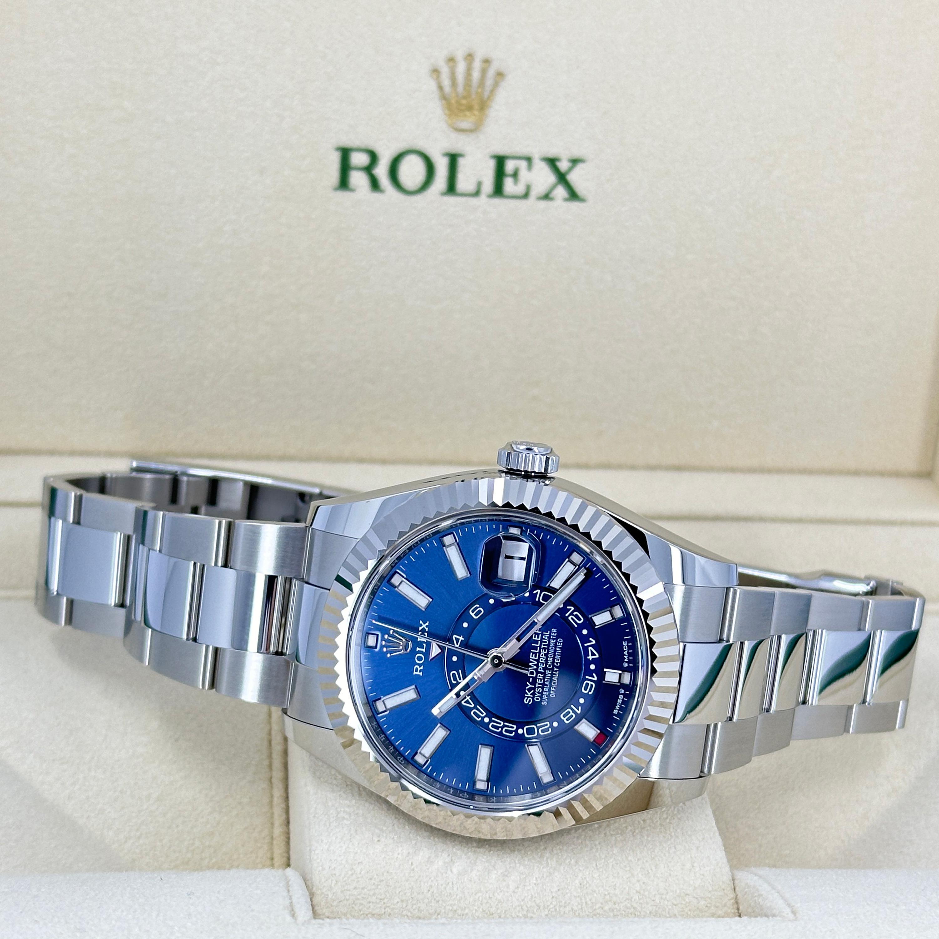 Rolex Sky-Dweller non indossato Numero di riferimento 336934, Set completo, 2025 in vendita 10