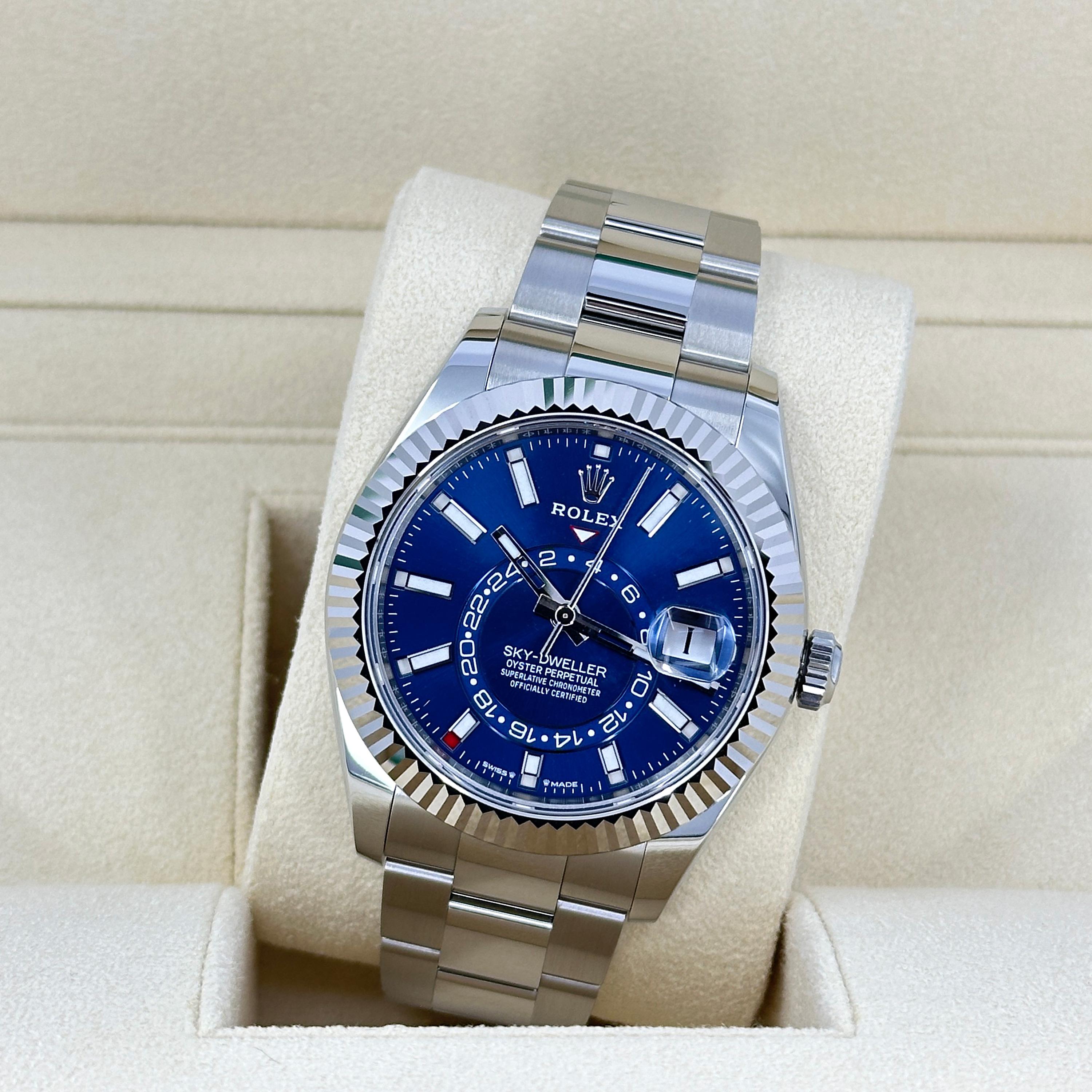 Rolex Sky-Dweller non indossato Numero di riferimento 336934, Set completo, 2025 in vendita 5