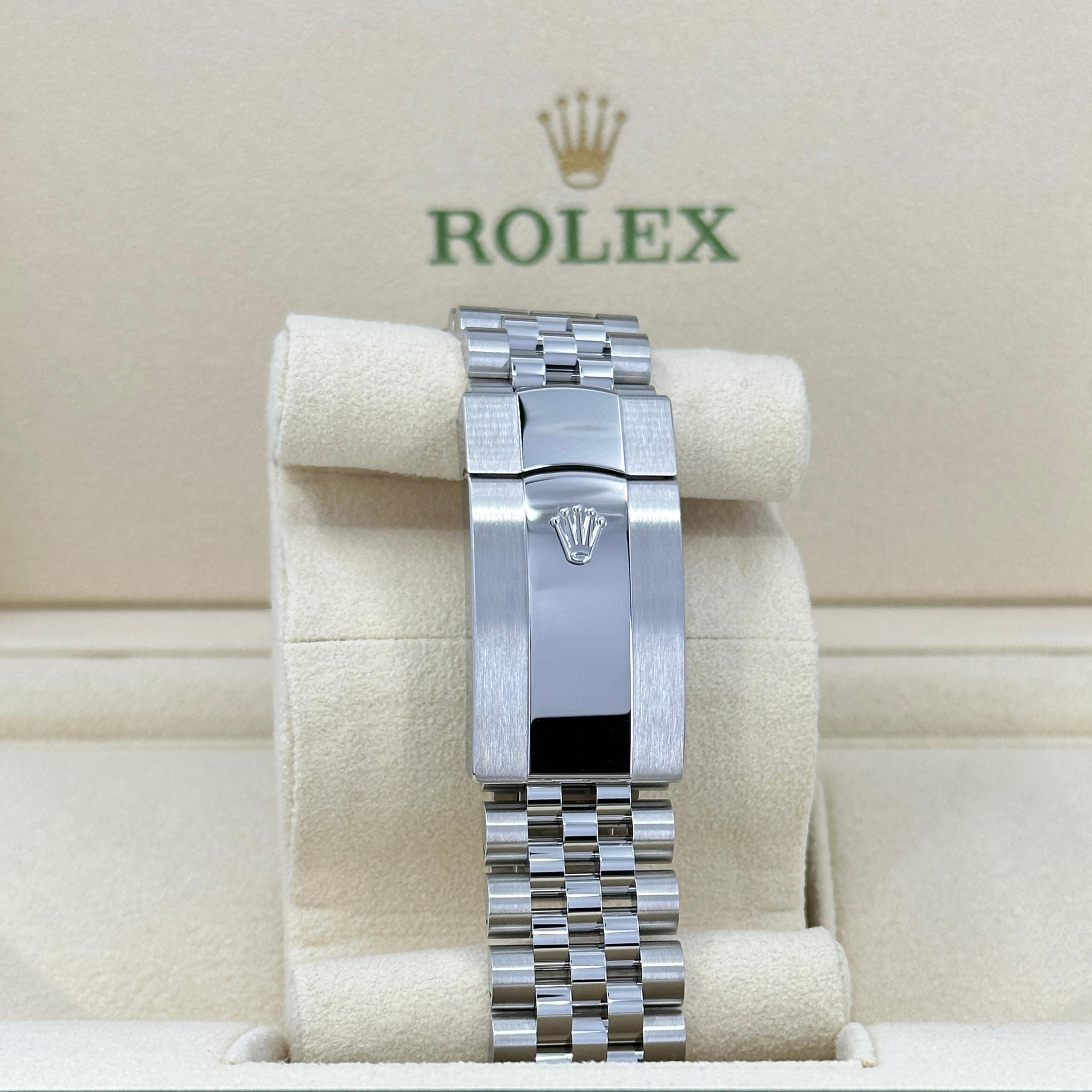 Rolex Sky-Dweller non indossato Numero di riferimento 336934, Set completo, 2025 in vendita 2