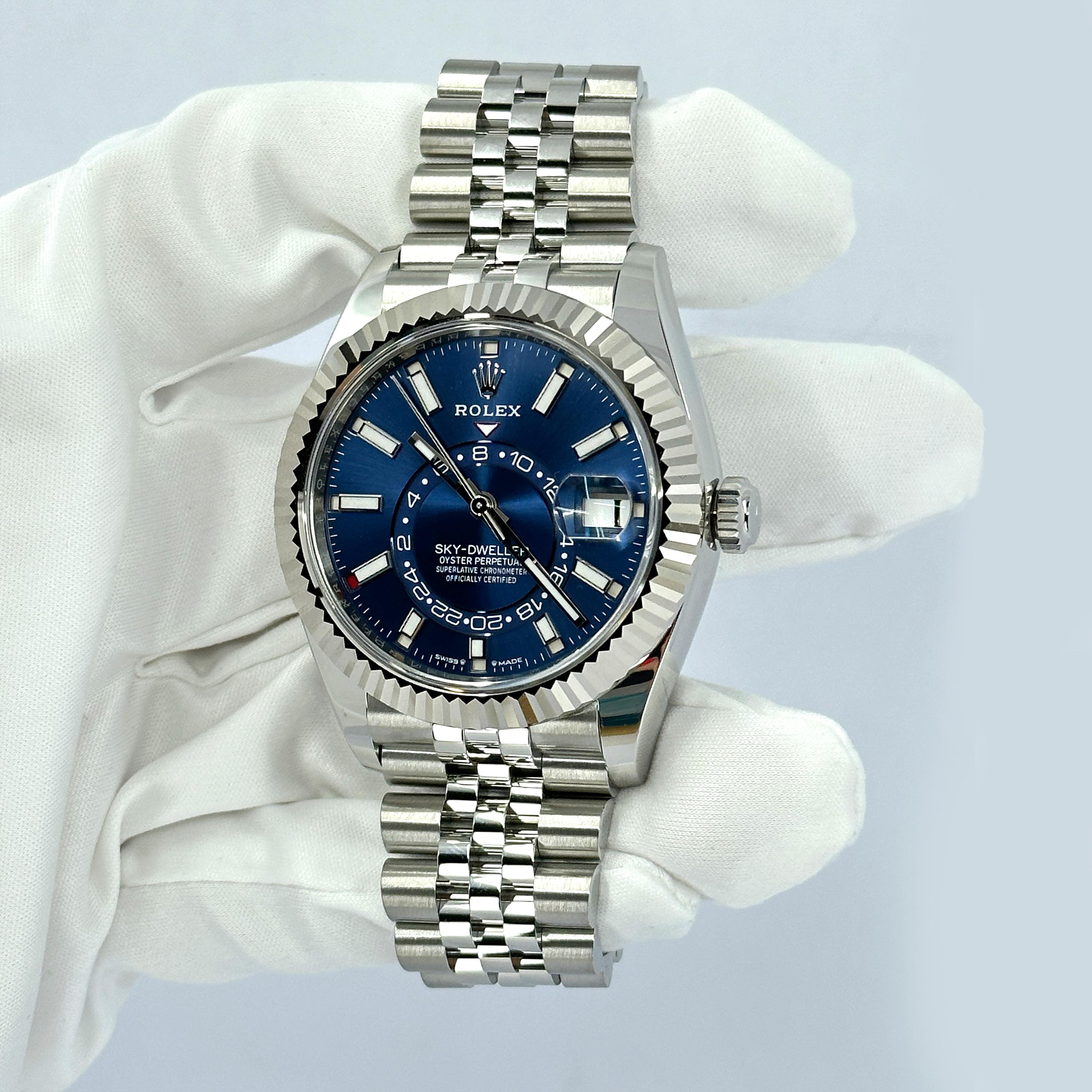 Rolex Sky-Dweller non indossato Numero di riferimento 336934, Set completo, 2025 in vendita 5