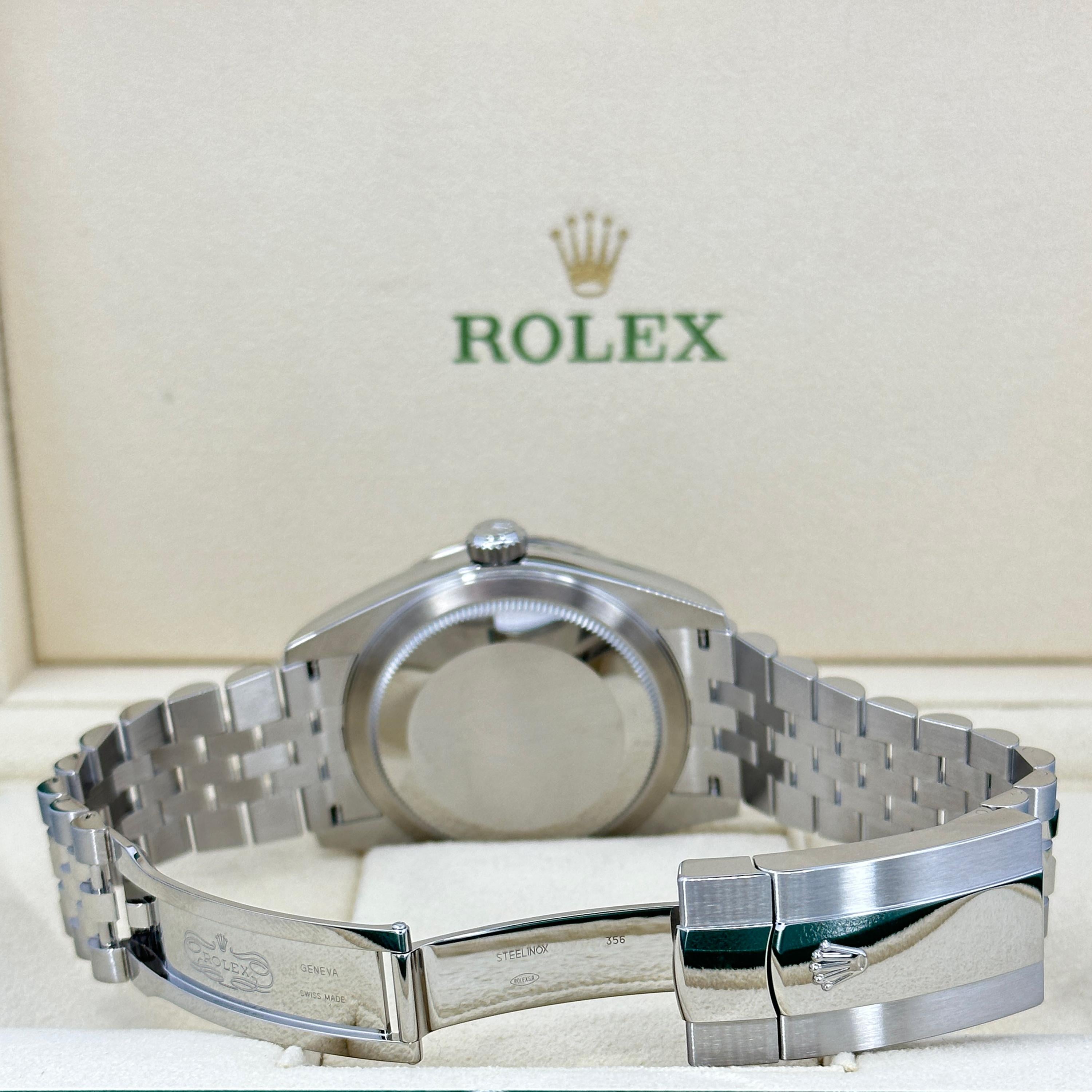 Rolex Sky-Dweller non indossato Numero di riferimento 336934, Set completo, 2025 in vendita 4