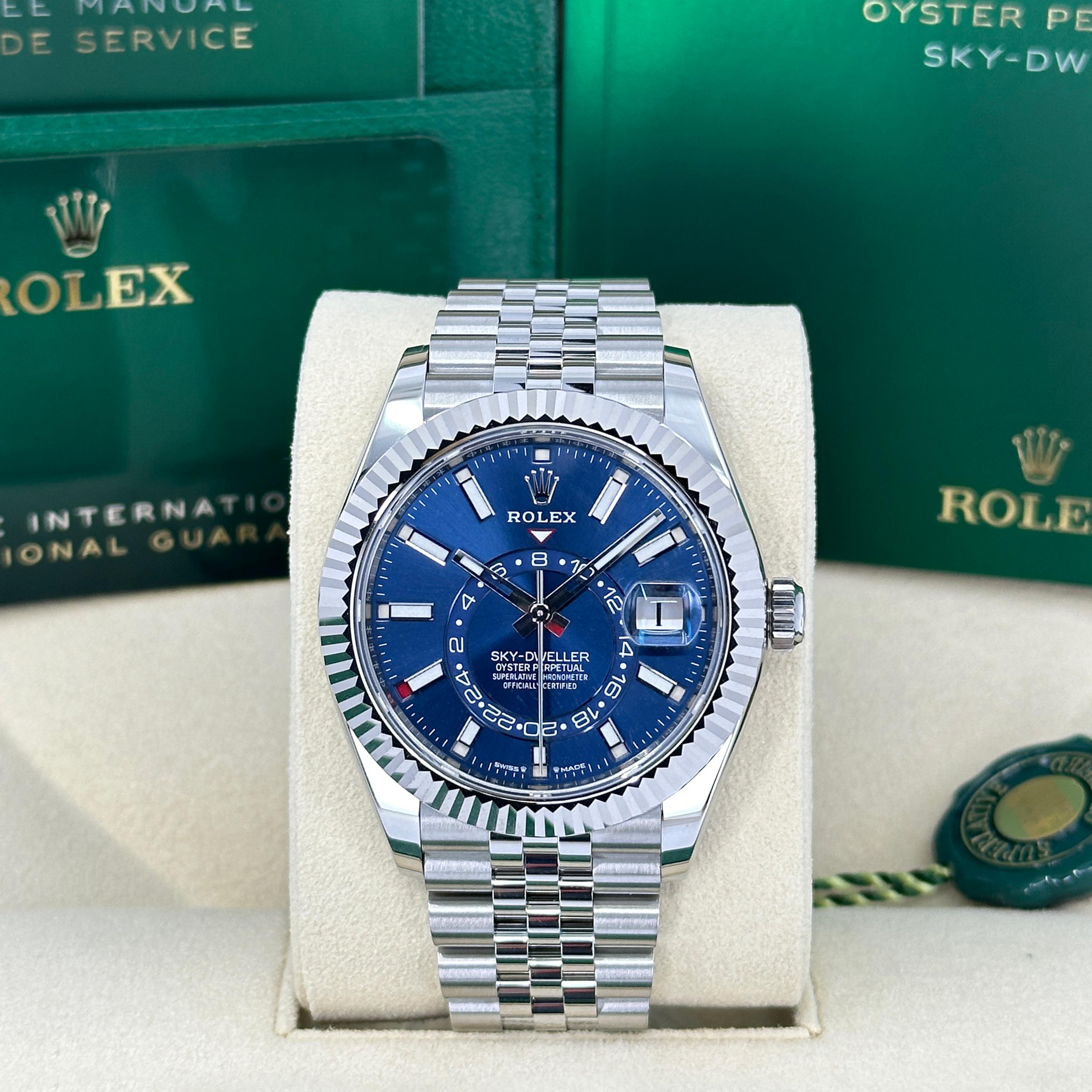 Rolex Sky-Dweller non indossato Numero di riferimento 336934, Set completo, 2025 in vendita 10