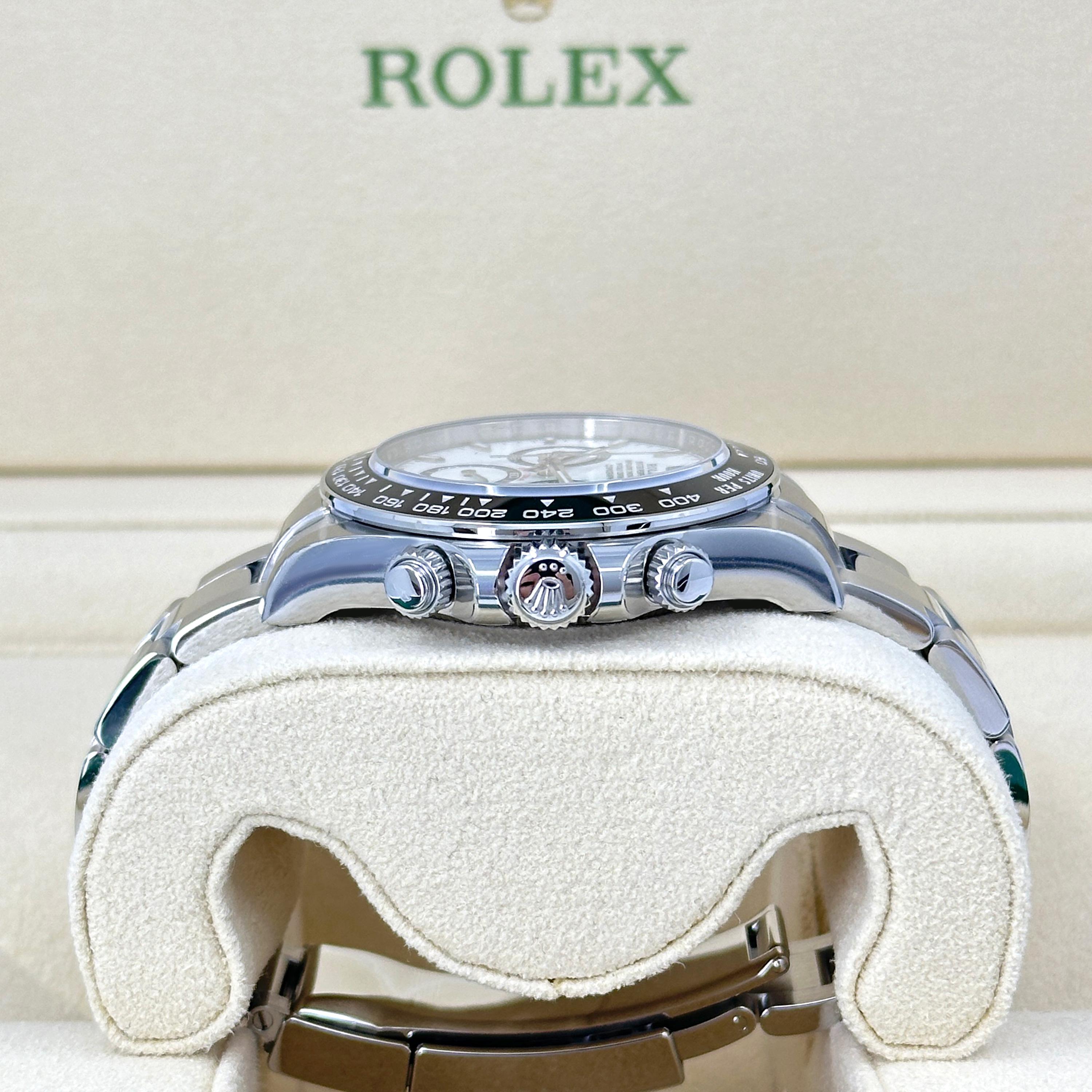 Rolex Cosmograph Daytona non indossato Numero di riferimento 126500ln, Set completo, 2025 in vendita 2