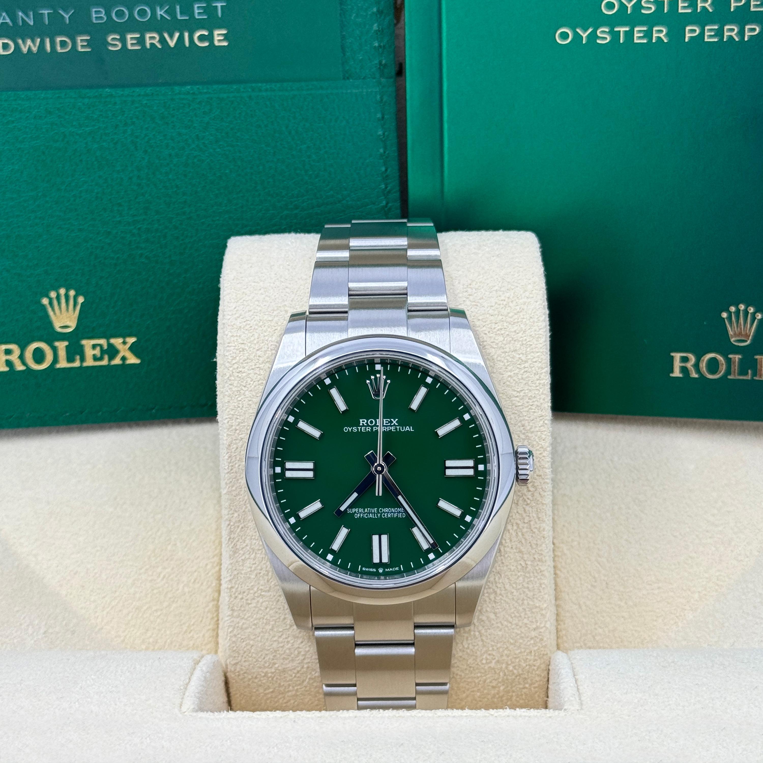 Il Rolex Oyster Perpetual 41 Ref. 124300-0005 incarna l'essenza più pura del design Rolex: pulito, senza tempo e straordinariamente versatile. Introdotto nel 2020 come parte della rinnovata collezione Oyster Perpetual, questo modello si distingue