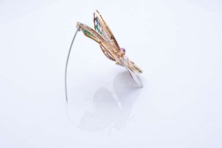 1950' Italian manifacture gold, diamonds and precious stones butterfly brooch In Excellent Condition In Roma, IT