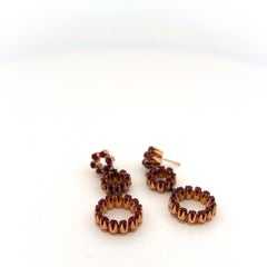 18K Yellow Gold Garnet Dangle Earrings Circle Shape