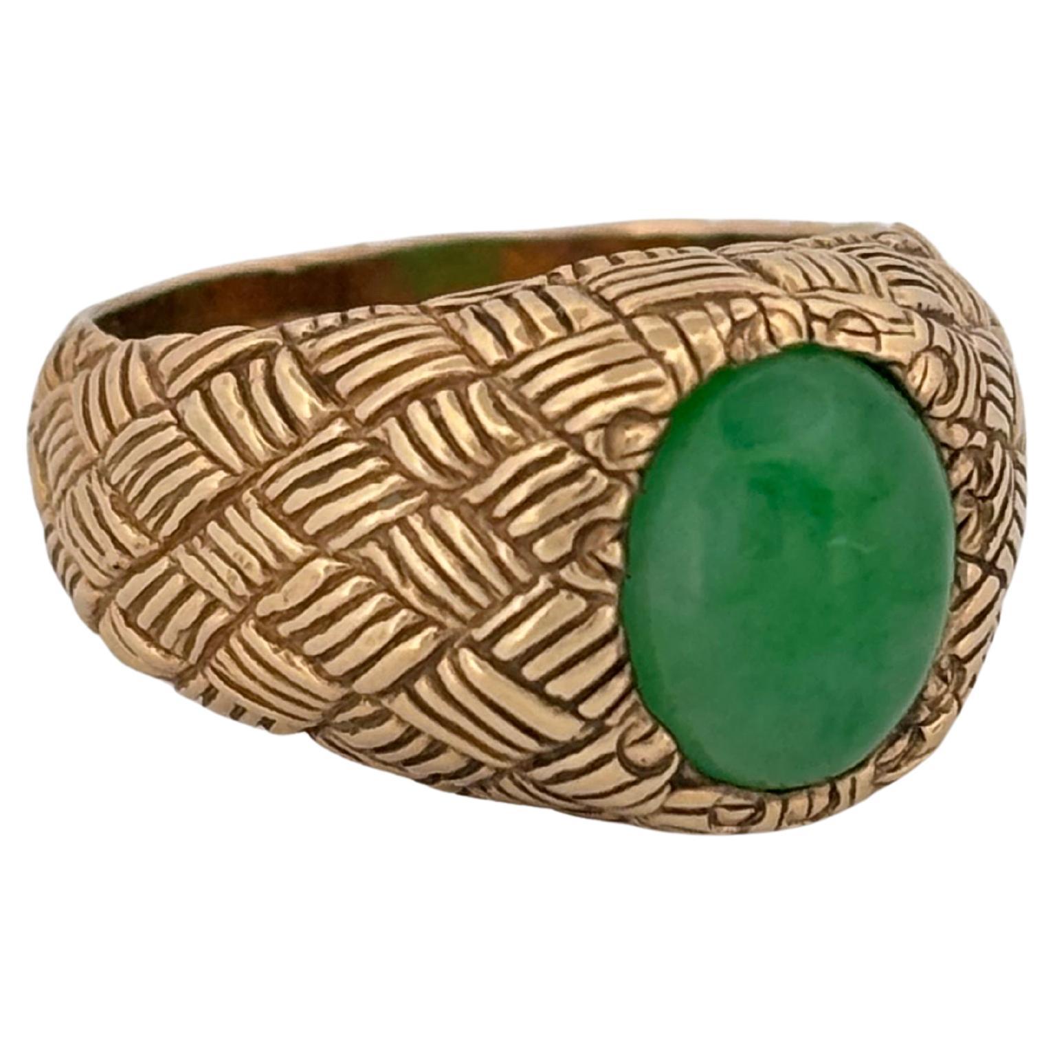 Cabochon Weaved Basket Texture 14K Yellow Gold Green Jade Ring For Sale