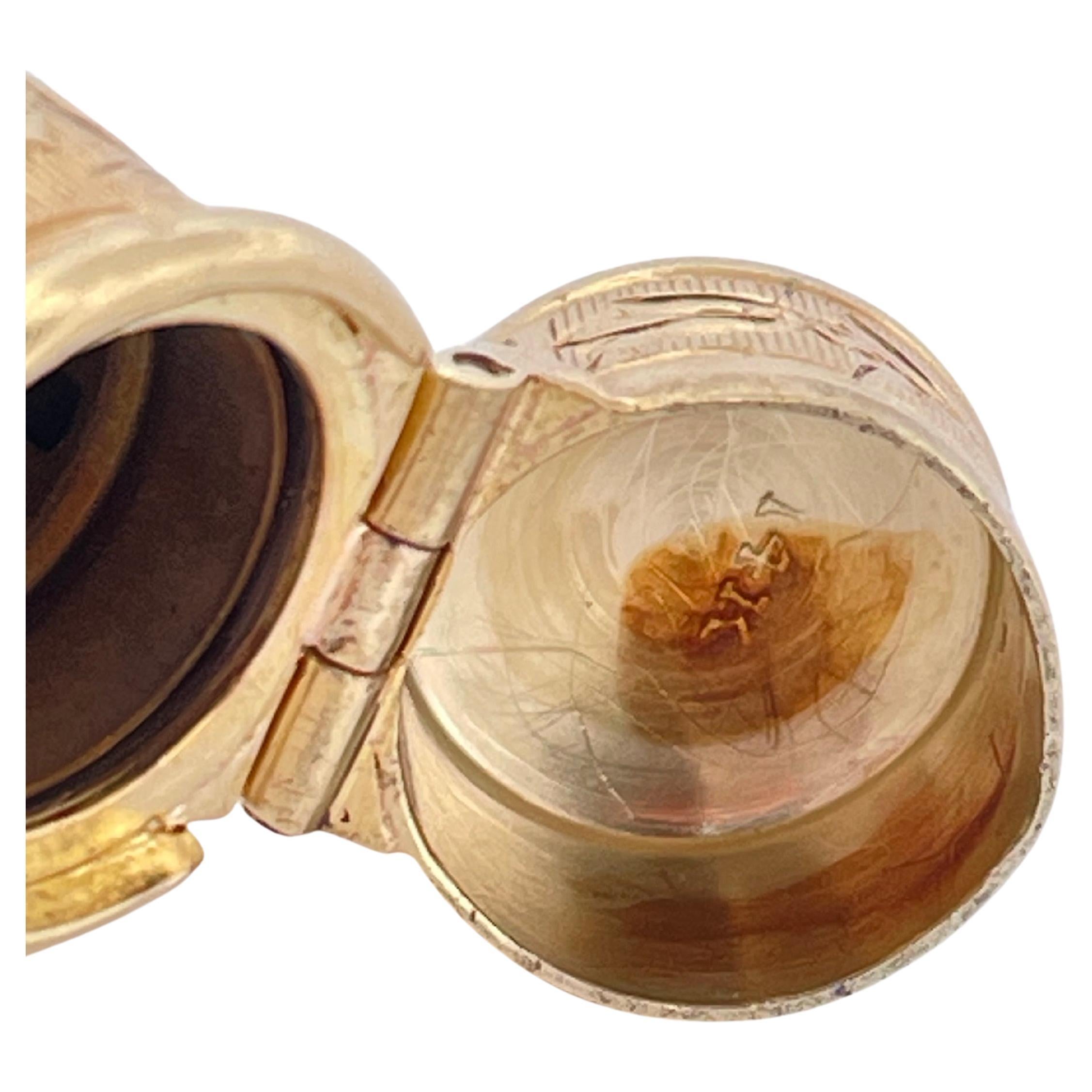 Women's or Men's 14k Yellow Gold Antique Lipstick Holder For Sale