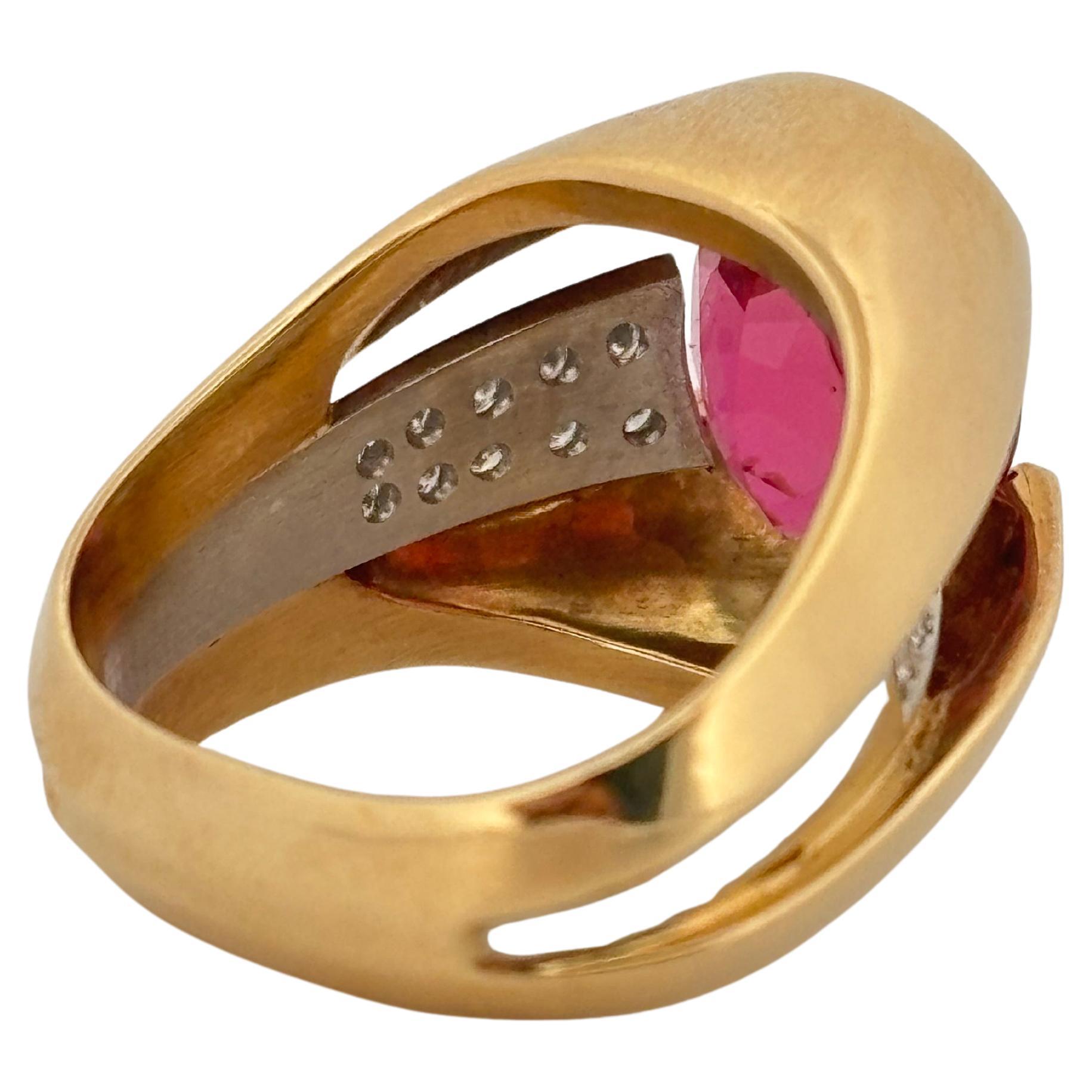 Women's Platinum & 18K Yellow Gold 3.50ctw Pink Morganite and 0.20ctw I SI2 Diamond Ring For Sale