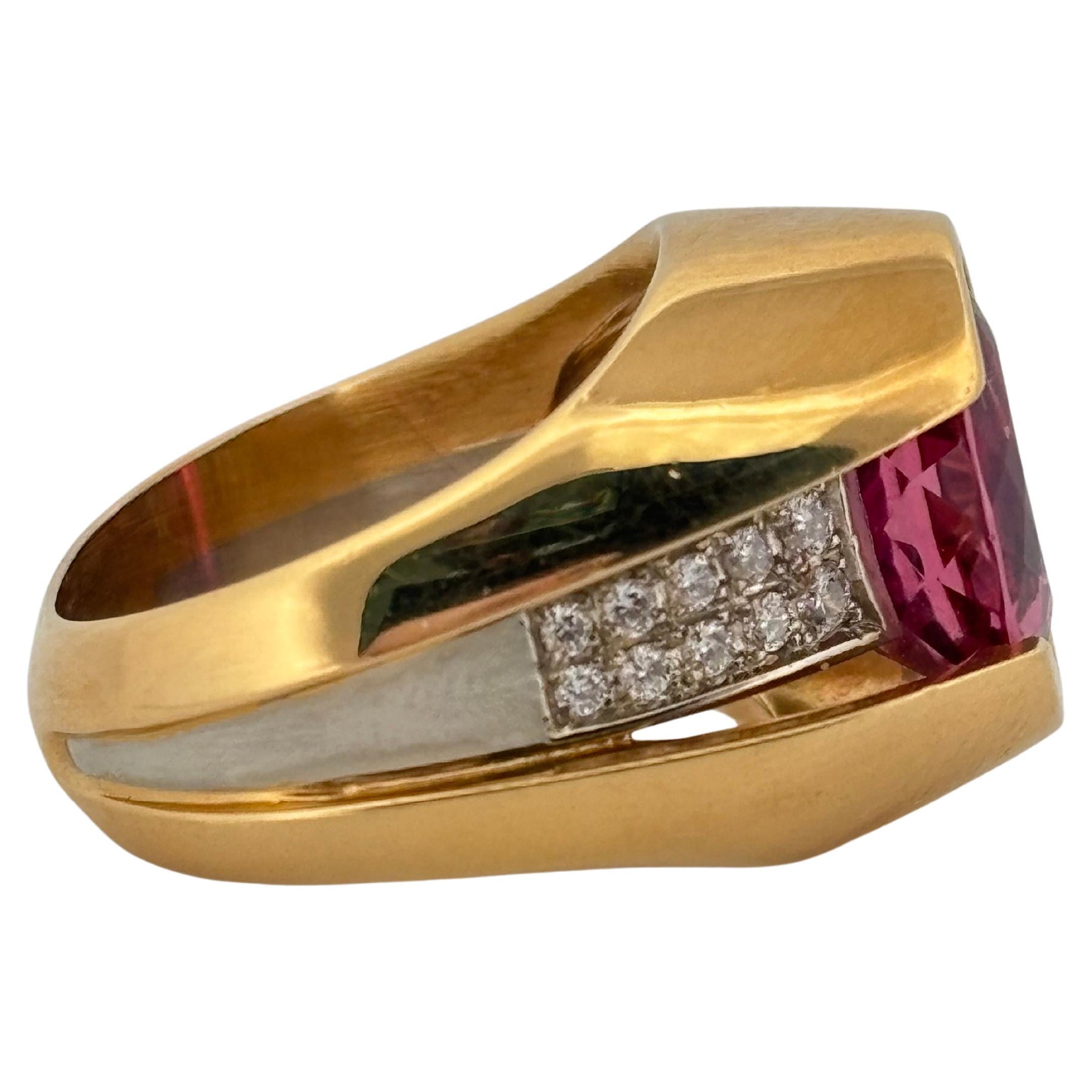 Oval Cut Platinum & 18K Yellow Gold 3.50ctw Pink Morganite and 0.20ctw I SI2 Diamond Ring For Sale
