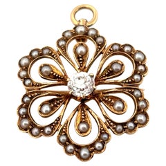 Ciondolo con diamante rotondo e perla in oro giallo 14K con taglio europeo antico da 0,40 carati