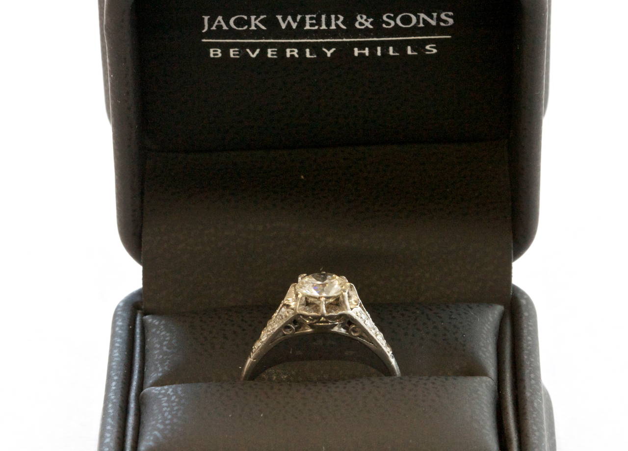 Women's Art Deco 1.02 Carat Diamond Engagement Ring