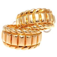 Gubelin Gold Hoop Earrings 2