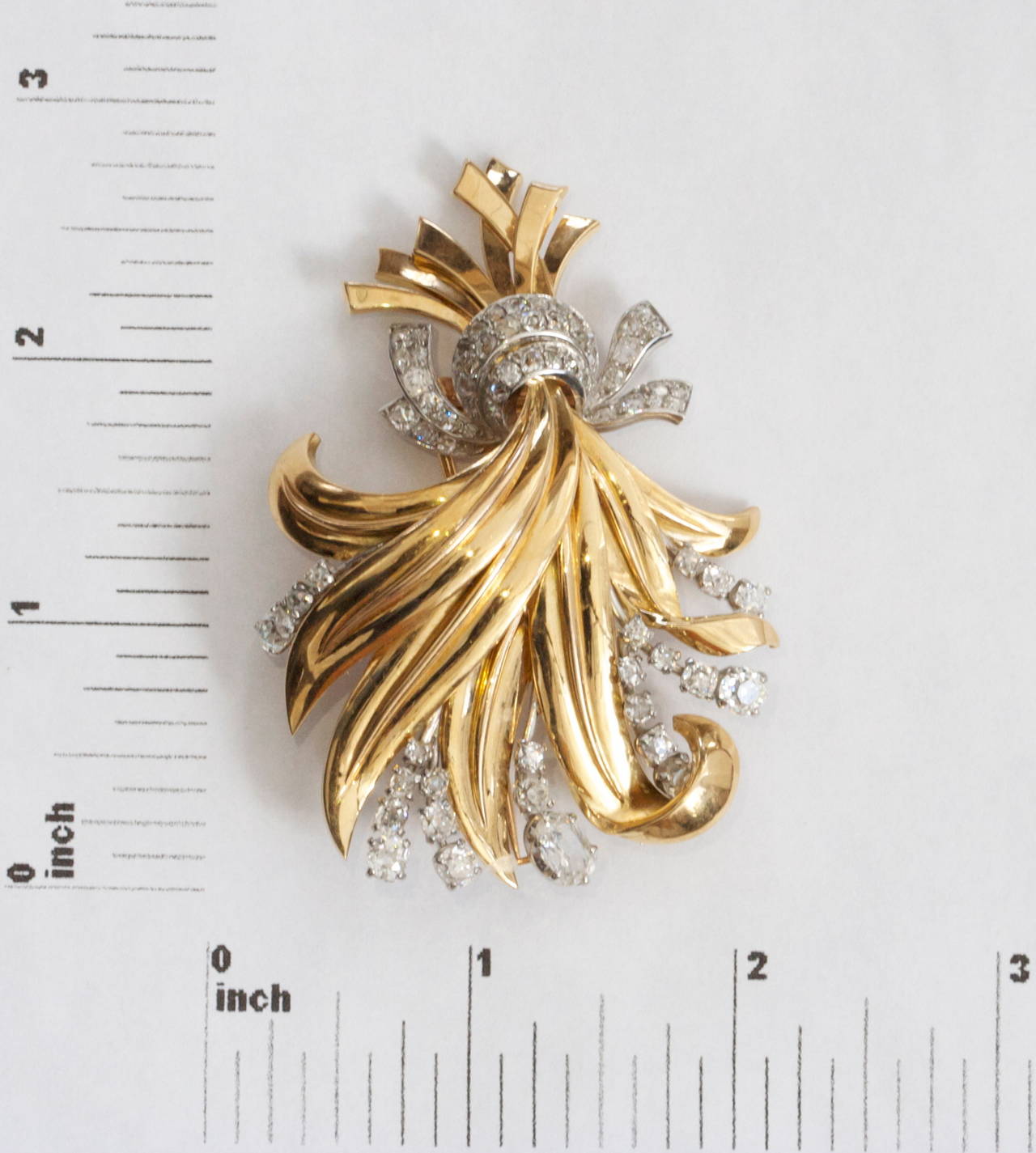 Mellerio Diamond Gold Bouquet Brooch In Excellent Condition In Beverly Hills, CA
