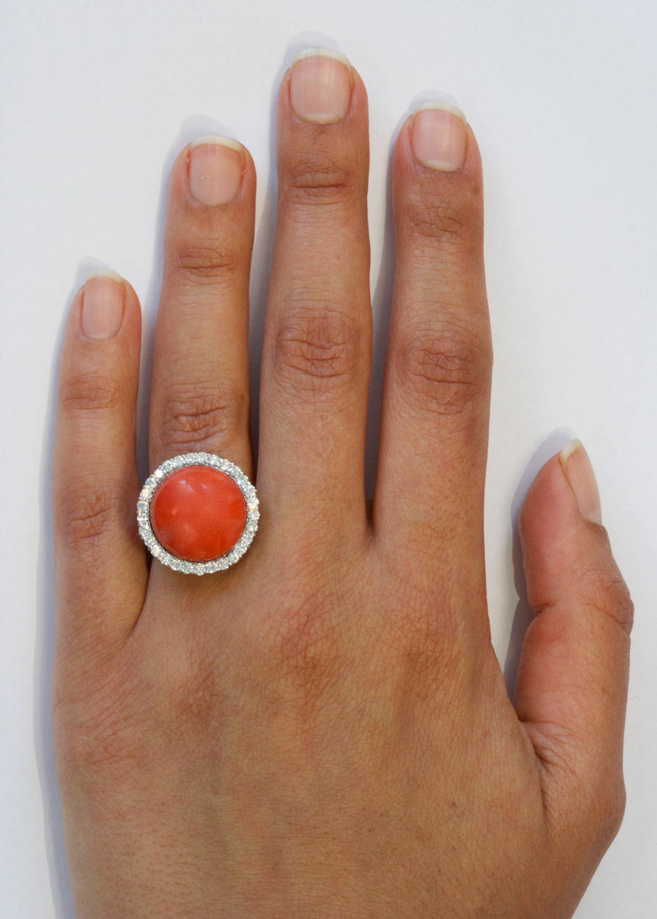 Coral Diamond Gold Ring In Excellent Condition In Beverly Hills, CA