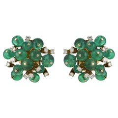 Orecchini da cocktail vintage con smeraldi taglio cabochon e diamanti, in oro giallo 14k