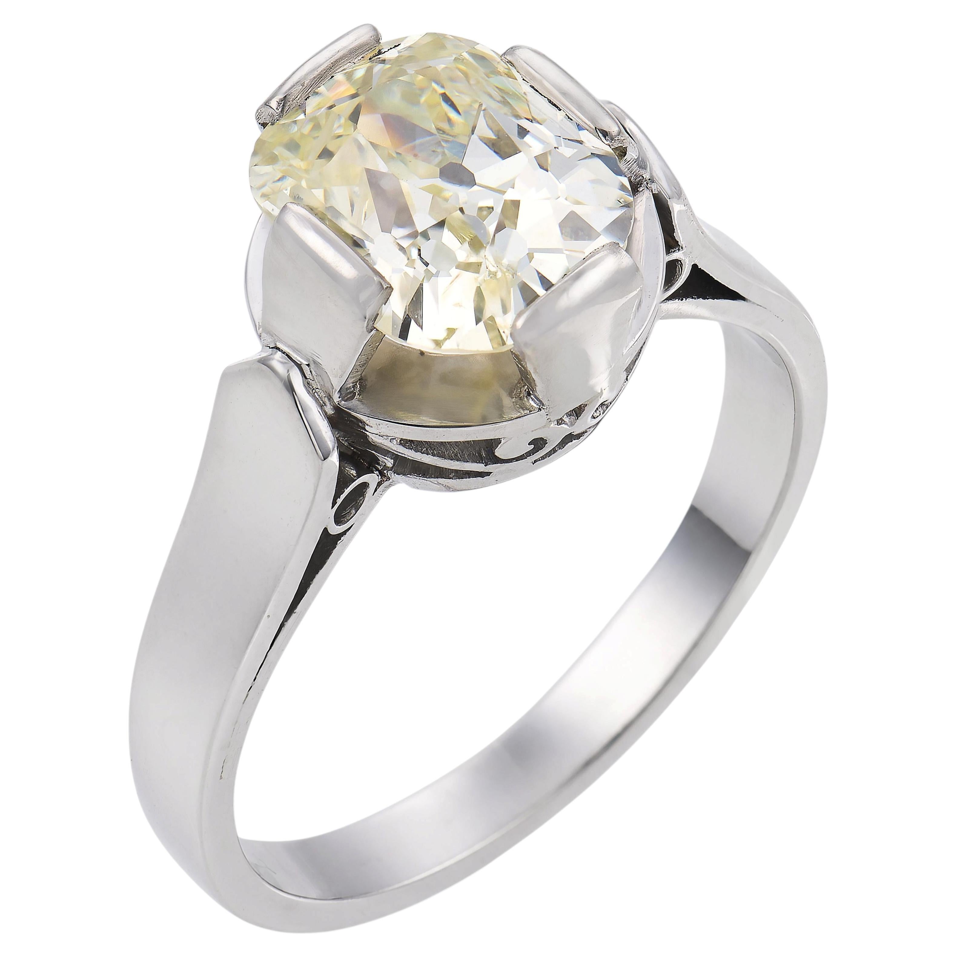 Art Deco GIA 1.53 carat old mine cut diamond platinum engagement ring For Sale