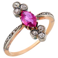 Ring aus 18-karätigem Gelbgold und Silber mit Rubin und Diamanten im viktorianischen Stil