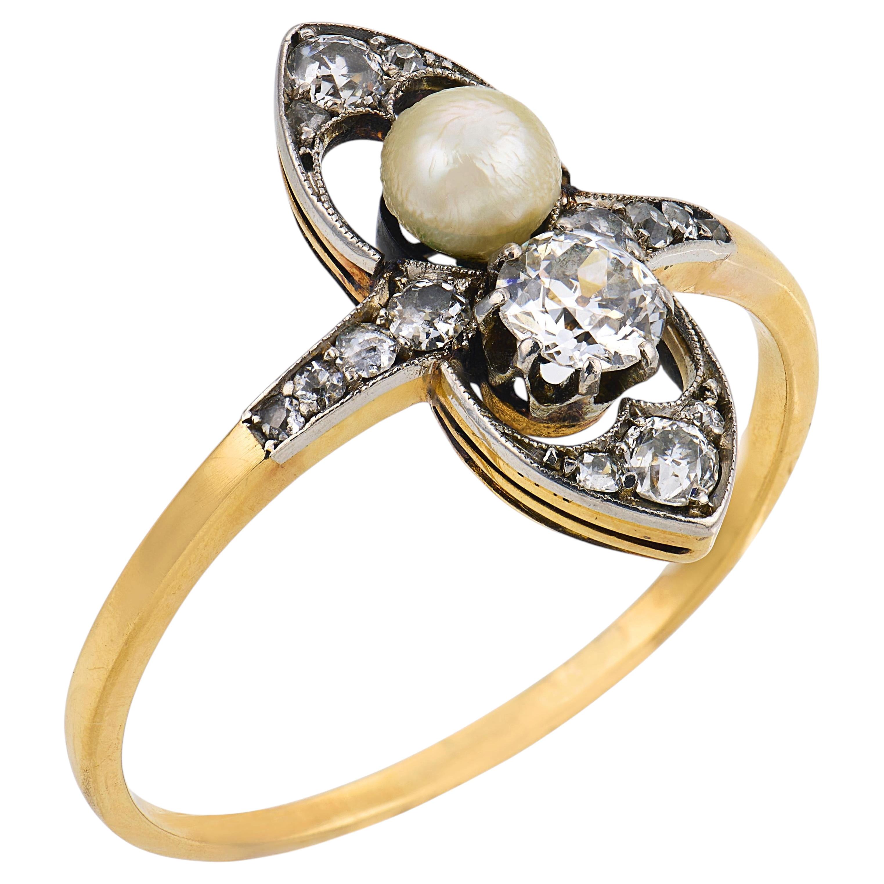 Anello edoardiano con diamanti e perle in oro giallo 18 carati in vendita