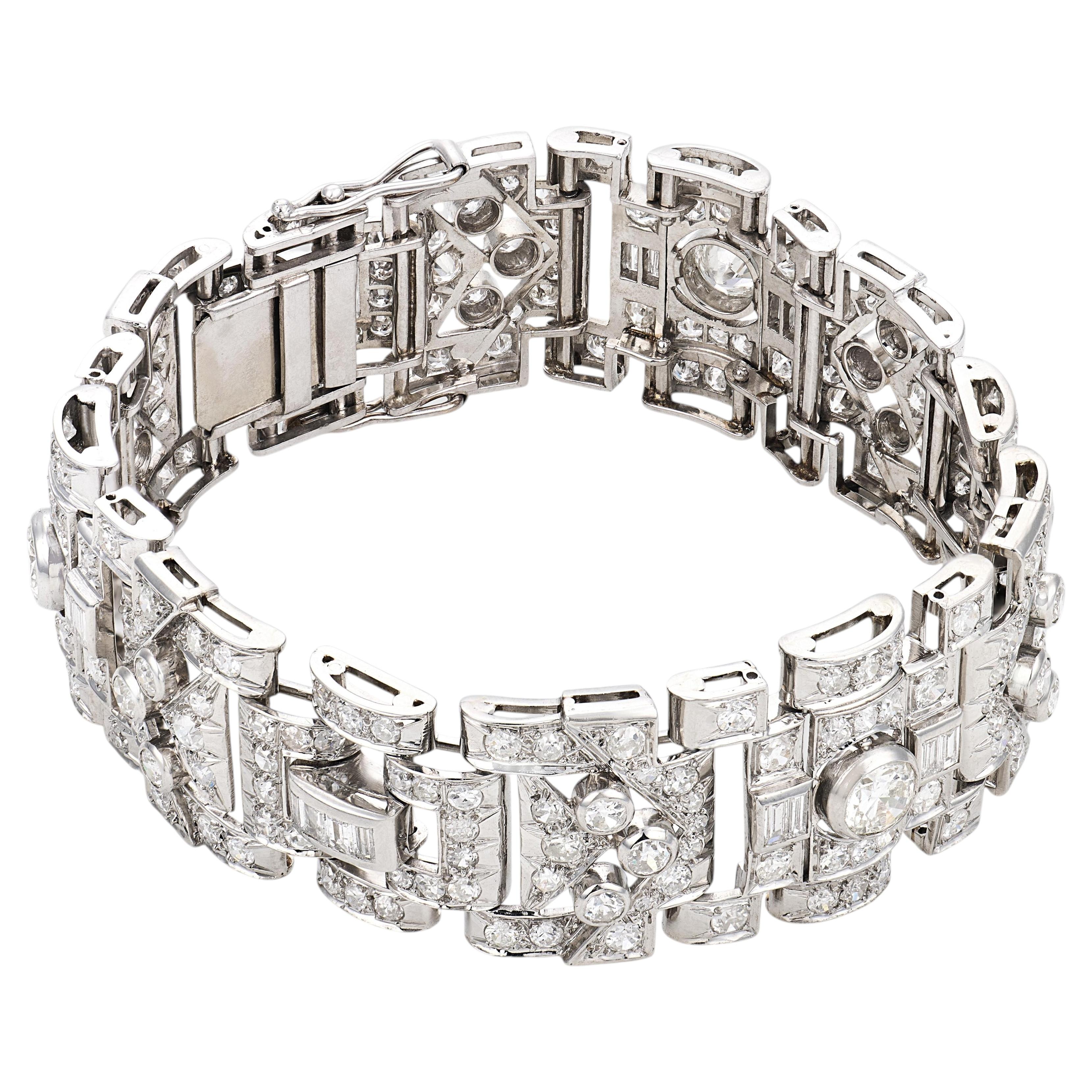 Precious Art Déco Bracelet with 29.10 ct Diamonds in Platinum, Vienna ...
