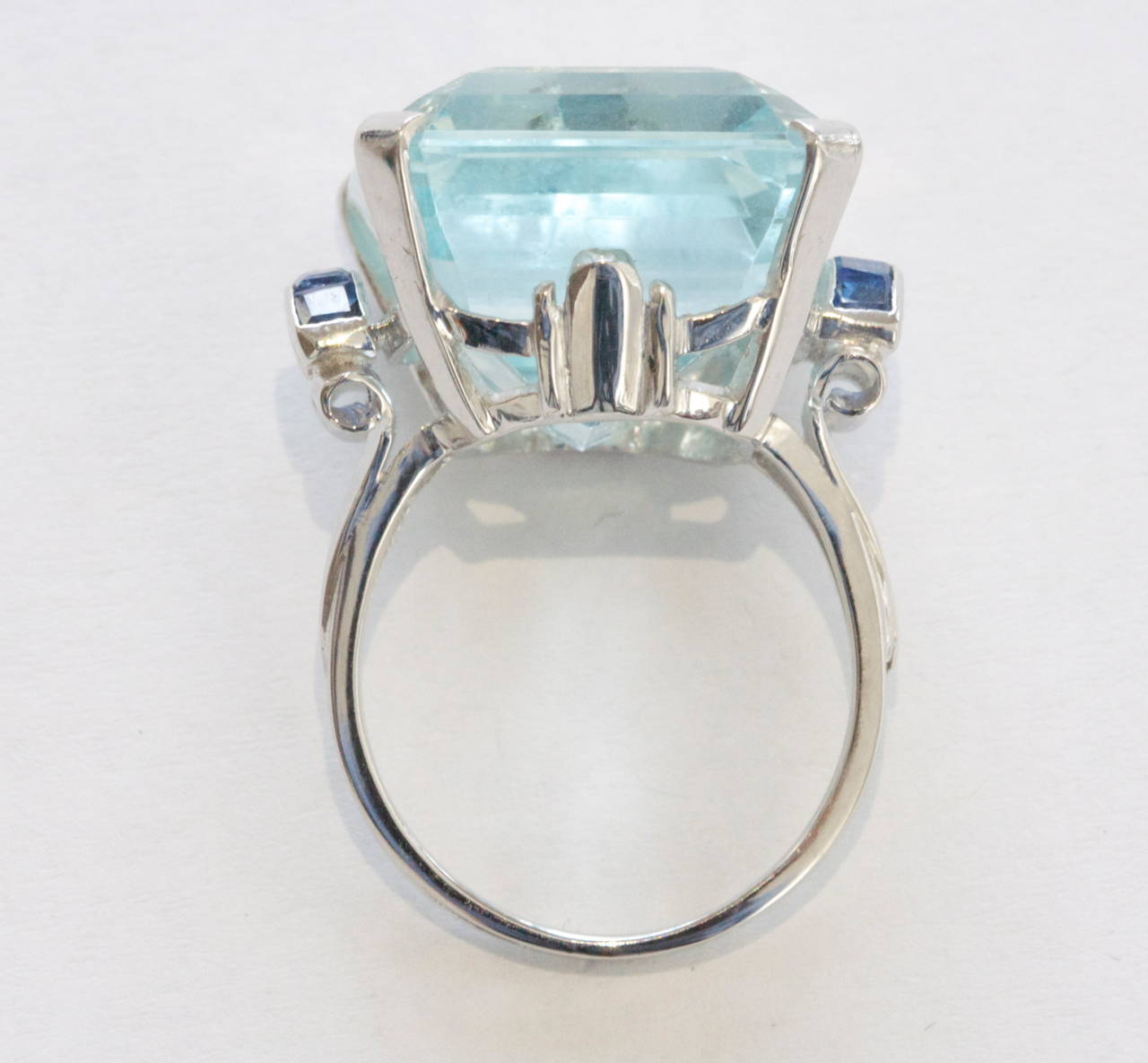 Retro 31 Carat Aquamarine Sapphire Platinum Ring 1