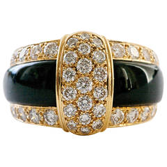 Van Cleef & Arpels Onyx Diamond Gold Ring