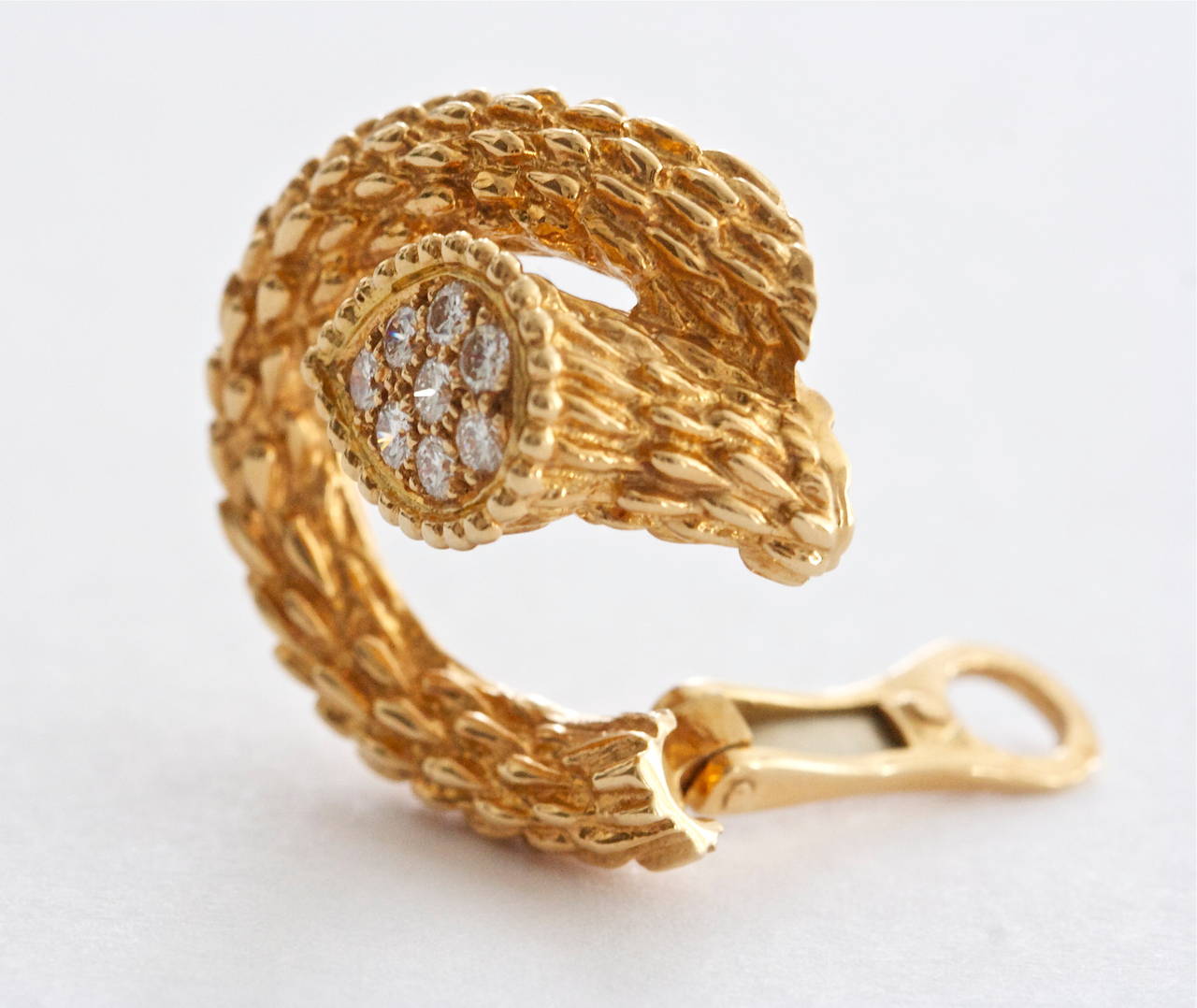 Women's Boucheron Diamond Gold Snake Earrings