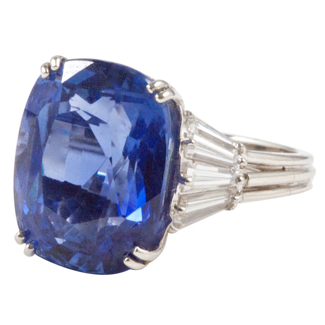 Superb Natural 11 carat Ceylon Sapphire Diamond Ring