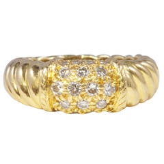 Van Cleef and Arpels Phillipine Diamond Gold Ring