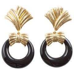 Large Van Cleef & Arpels Onyx Mother of Pearl Gold Interchangable Earrings