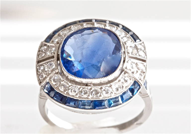 Burma No Heat Five Carat Sapphire Diamond Ring In Excellent Condition In Beverly Hills, CA