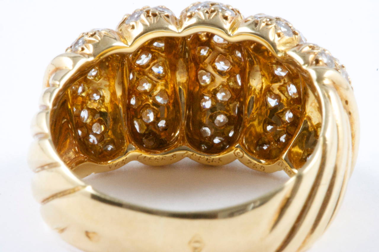 Van Cleef & Arpels Diamond Gold Ring 1