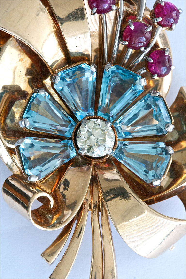 Inspired Retro Aquamarine Ruby Gold Brooch In Excellent Condition In Beverly Hills, CA