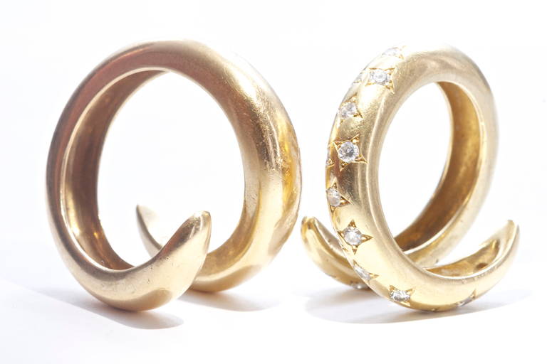 Chaumet Interlocking Diamond Gold Rings In Excellent Condition In Beverly Hills, CA