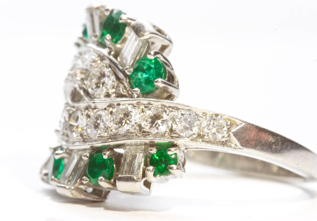 Tiffany & Co. Diamond Emerald Platinum Ring In Excellent Condition In Beverly Hills, CA