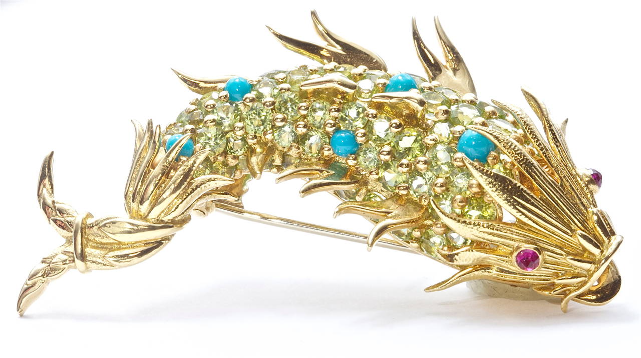 Spectacular Tiffany & Co. Schlumberger Peridot Turquoise Ruby Gold Fish Brooch 2