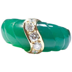 Van Cleef & Arpels Chrysophrase Diamond Gold Ring