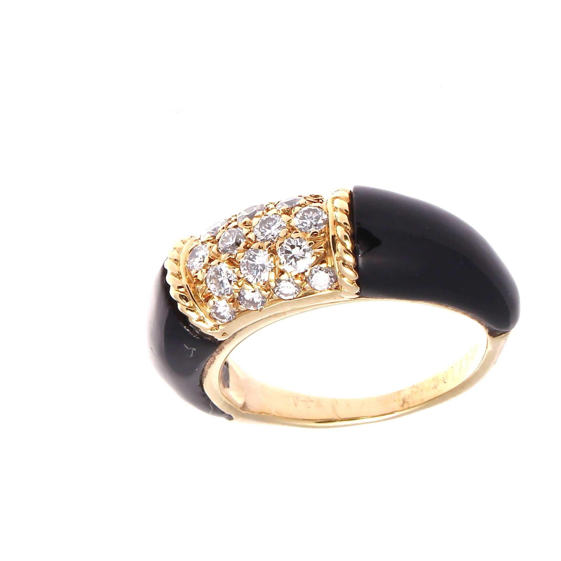 Van Cleef & Arpels Philippine Diamond Gold Ring In Excellent Condition In Beverly Hills, CA