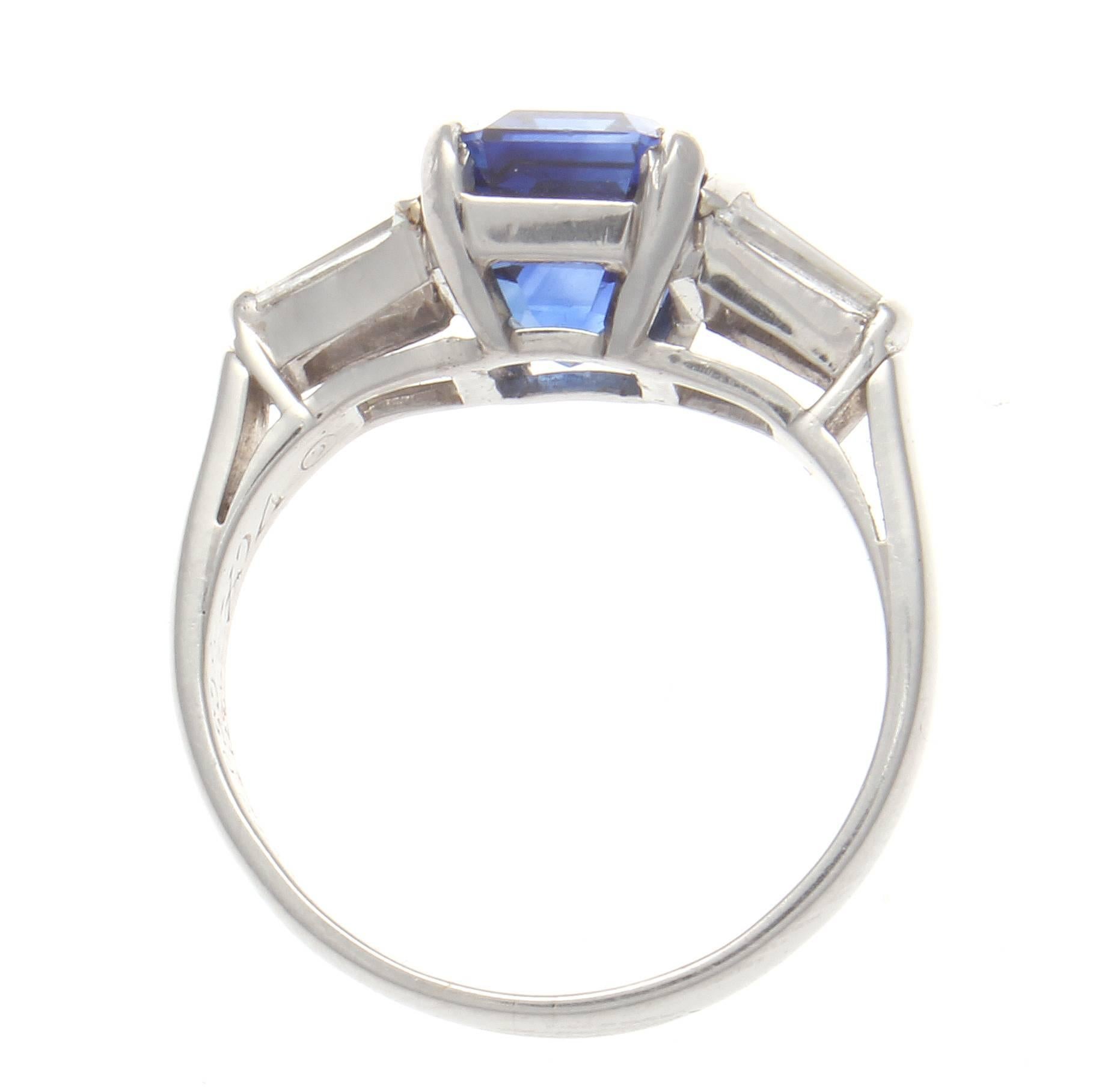 Modern Van Cleef & Arpels Sapphire Diamond Platinum Ring