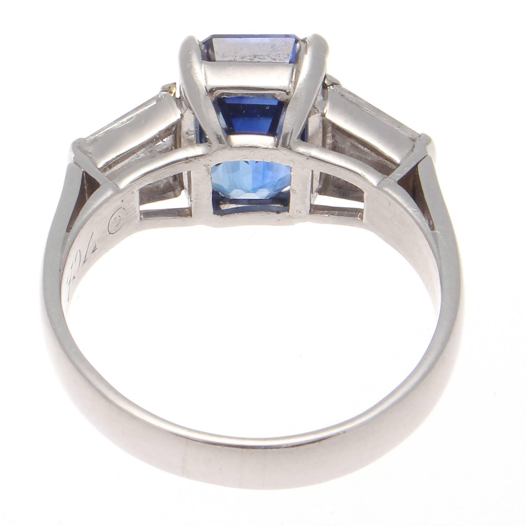 Van Cleef & Arpels Sapphire Diamond Platinum Ring In Excellent Condition In Beverly Hills, CA