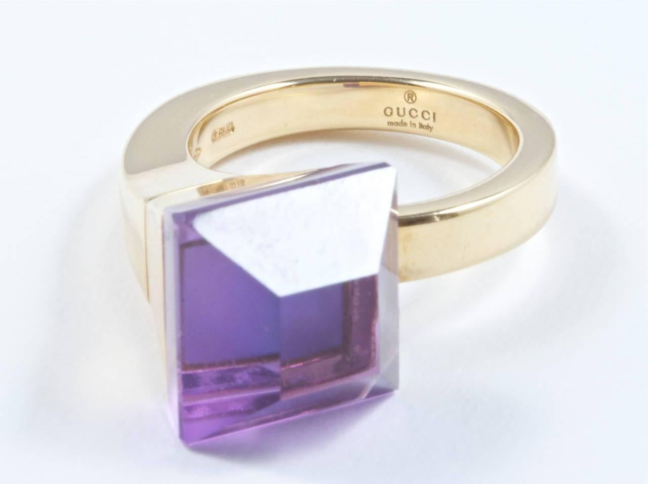 Gucci Amethyst Gold Ring In Excellent Condition In Beverly Hills, CA