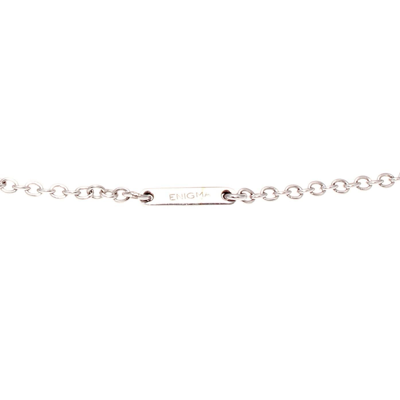 Enigma Diamond Gold Lips Necklace In Excellent Condition In Beverly Hills, CA