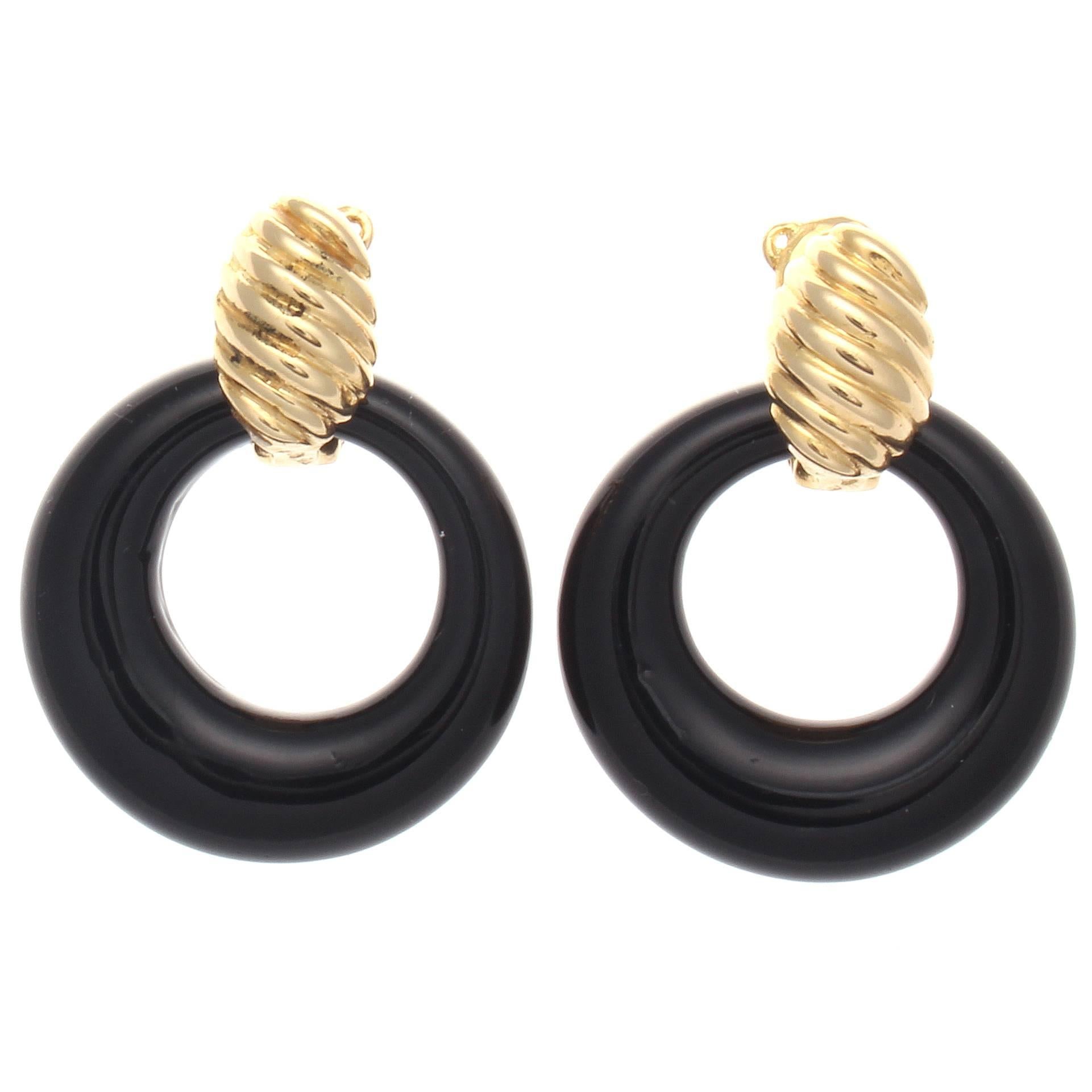Modern Van Cleef & Arpels Chalcedony Onyx Gold Interchangeable Earrings