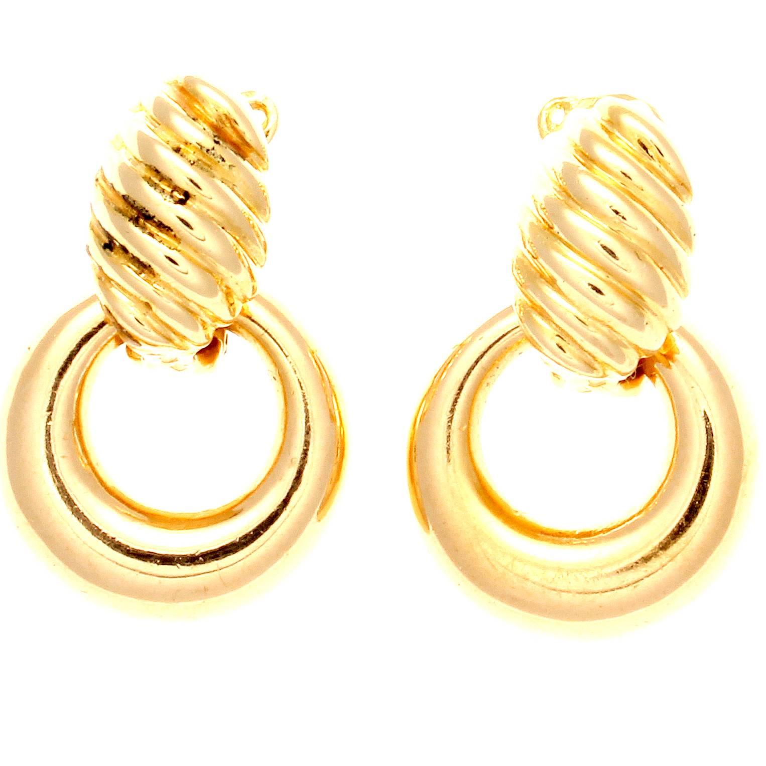 Van Cleef & Arpels Chalcedony Onyx Gold Interchangeable Earrings In Excellent Condition In Beverly Hills, CA