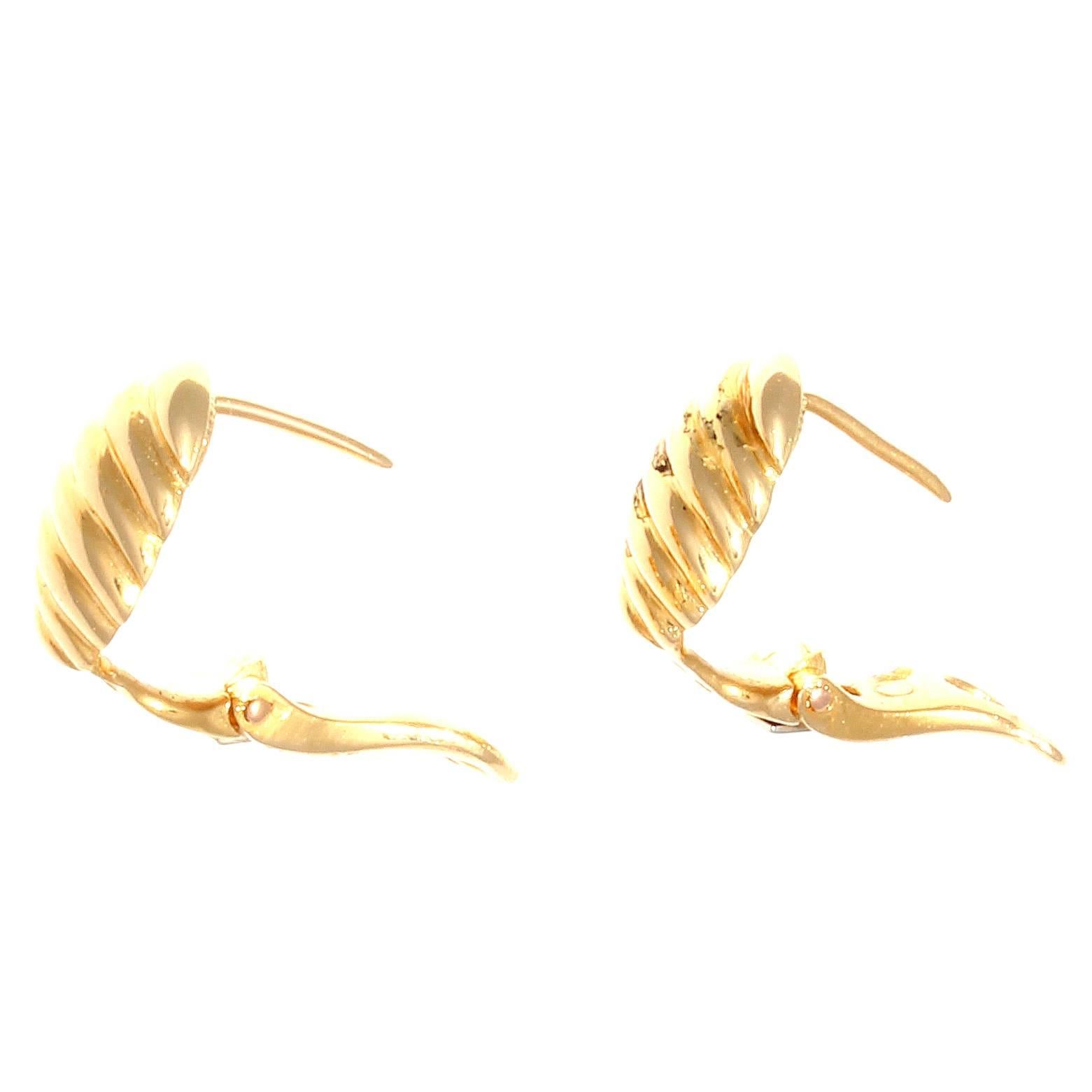 Women's Van Cleef & Arpels Chalcedony Onyx Gold Interchangeable Earrings