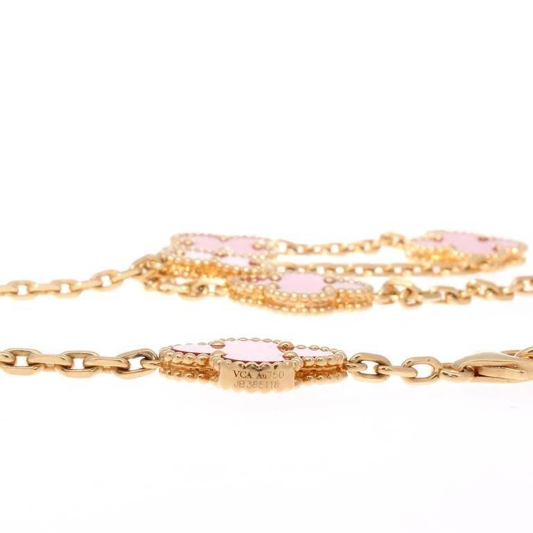 10 motif van cleef necklace gold